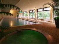 ISSINKAN - Pools