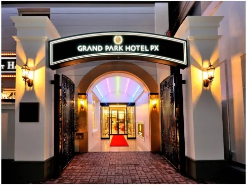 APA Hotel Hachinohe Chuo - parking