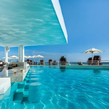 Oleo Cancun Playa All Inclusive Resort Hotels near Playa Delfines
