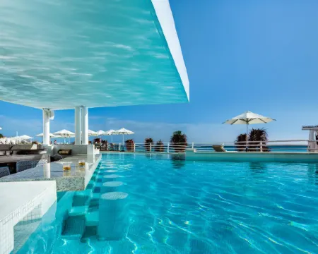 Oleo Cancun Playa All Inclusive Resort カンクンのホテル