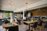 Logis Cris Hôtel et Restaurant, Lyon Sud-Est Hotels in Chaponnay