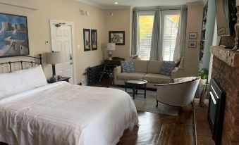 Seaway Manor B&B