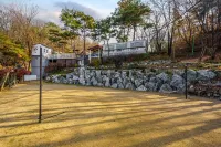 Yongin Rara Pension Hotel dekat Dungji Museum
