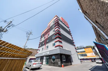 Hwaseong Carlton Отели в г. Хвасон