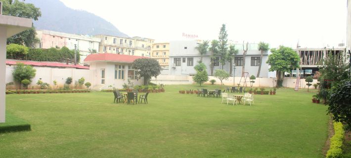 Hotel Ambica Katra Các khách sạn ở Katra