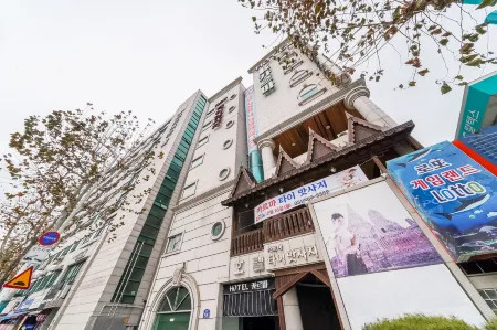 Goyang Karma Hotel