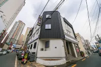 Daegu Dongseongro Laon Hotels near Daegu Yangnyeongsi Museum of Oriental Medicine