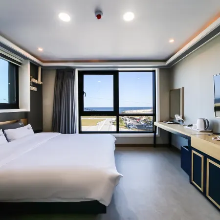 Yeongdeok Ganggu Port Stay