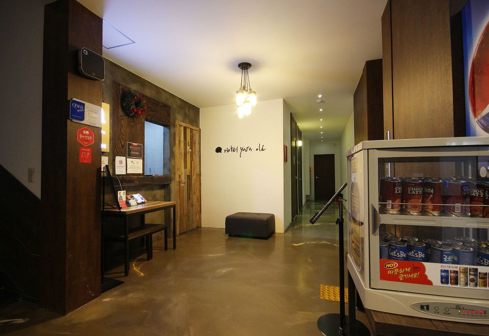 주차 및 외관 시설