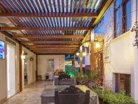Delight Deluxe Port Hotels near برج الساعة