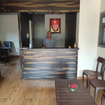 Hotel Deepak Executive, Ganpatipule