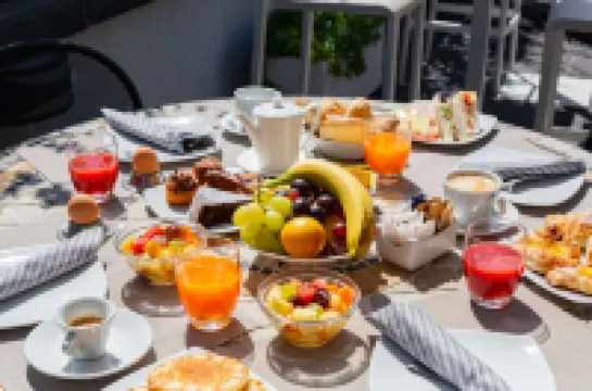 Best Western Cinemusic Hotel