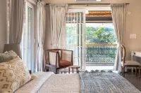 Elivaas 4 BHK with Pvt Pool & Terrace - Opalys