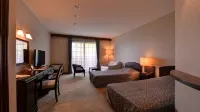 Hotel Shalom Okura Classic - 2-Star
