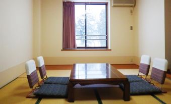 Nagaoka Kamaburo Onsen Ryokan