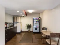 Red Roof Inn Grand Rapids Airport Hotels in Cascade Township