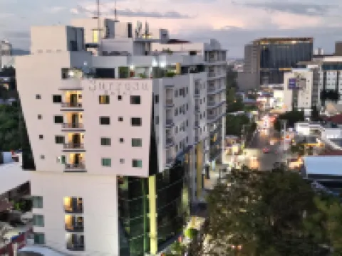 Sarrosa International Hotel and Residential Suites