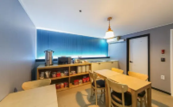 金海長裕龍酒店