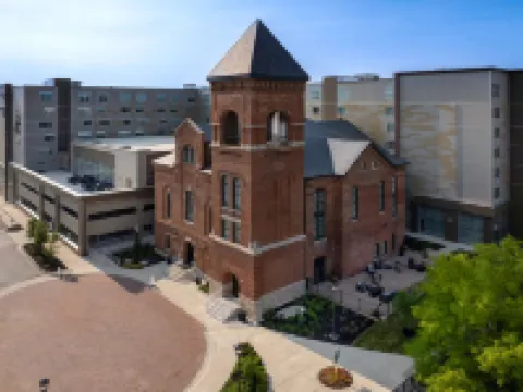 Hampton Inn by Hilton Indianapolis Downtown Iupui Hotels near Garfield Park Conservatory