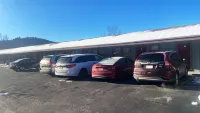 Pleasant Valley Motel West Stockbridge - Moteles