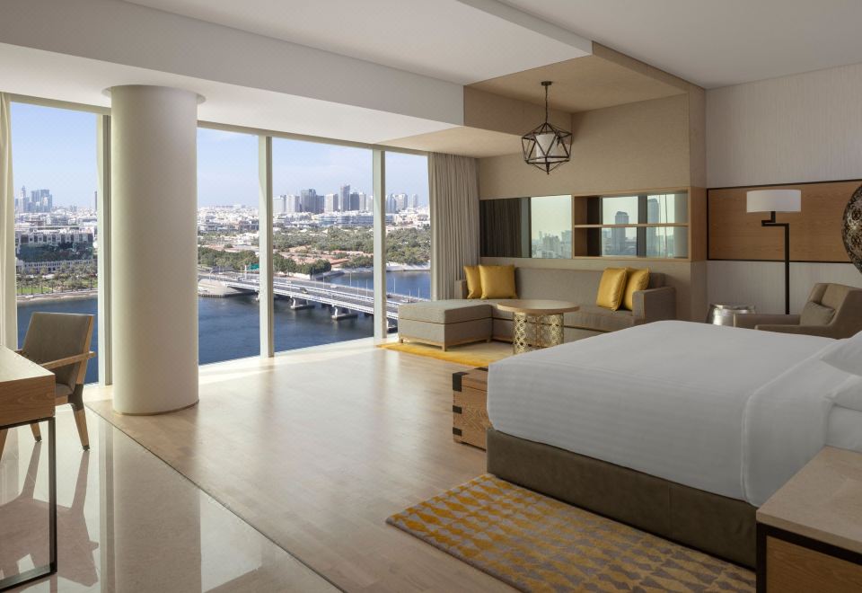 5. 메리어트 마퀴스..