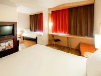 Ibis Vannes Hotels in Vannes