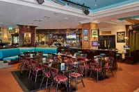 Millennium Airport Hotel Dubai - bar