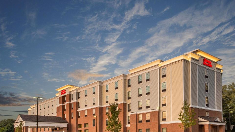 Hampton Inn & Suites Yonkers - Westchester