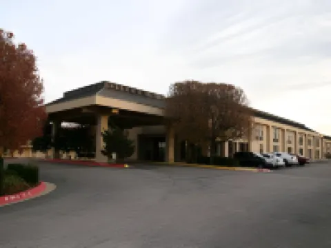 ベイモント バイ ウィンダム アマリロ イースト アマリロのホテル