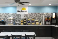 Days Inn by Wyndham Marianna - breakfast
