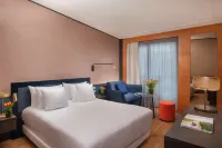NH Collection Marina Hotel dekat University of Genoa