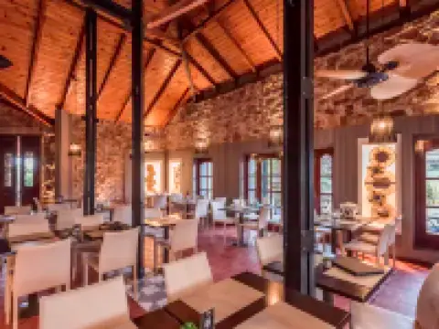 Pinares Panorama Suites, Spa & Convention Center Hotels in Villa Carlos Paz