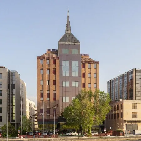 Exe Convention Plaza Madrid Отели рядом с достопримечательностью «Станция метро Montecarmelo»