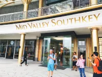 Mid Valley Southkey Mosaic by RR JBcity Hotels near The Mall, Mid Valley Southkey