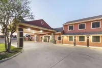 Best Western Plus Edinburg Inn  Suites Hotels in Nurillo