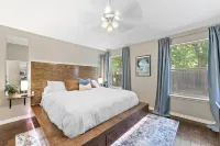 Close to Kalahari King Beds Fast Wifi 3Br Отели рядом с достопримечательностью «Государственный университет Техас в Раунд-Рок»