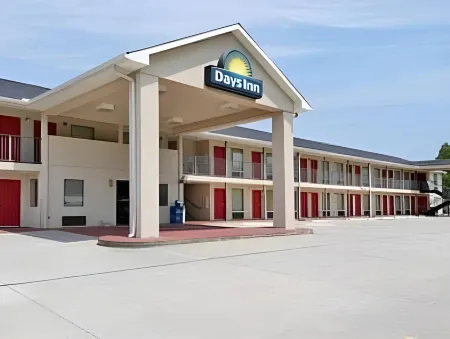 OYO Hotel East Macon I-75