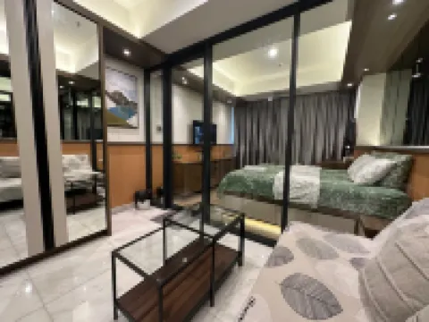 The Smith Apartment @Alam Sutera Close to Ikea, Mall @Alam Sutera by Giveley