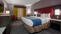 Del-Mar Airport Inn & Suites