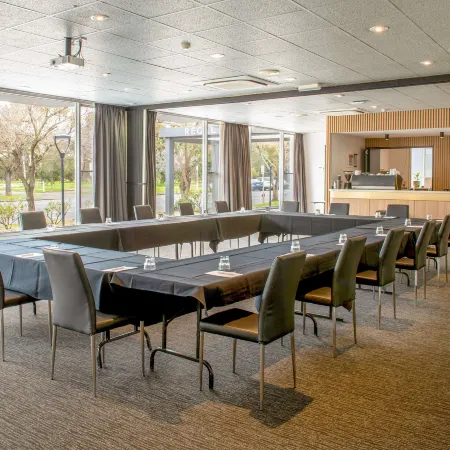 Comfort Inn Regal Park