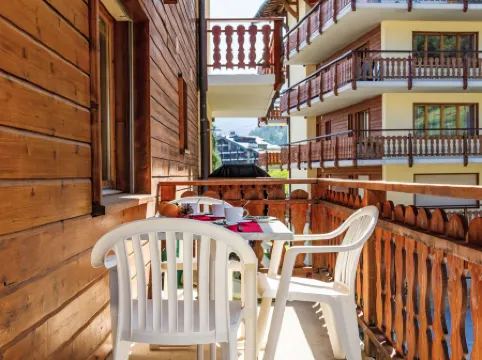 Ambassador II Apt 13