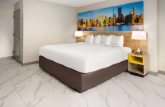 Days Inn by Wyndham Staten Island