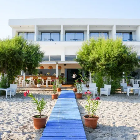 Seaside Marmari