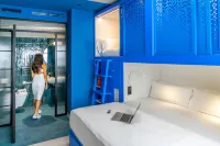 COEO POD HOSTEL