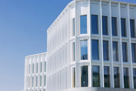 Solo Sokos Hotel Pier 4 Отели рядом с достопримечательностью «The German Church (Saksalainen kirkko)»