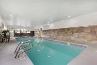 Best Western Plus Yakima Hotel - Swimmingpools