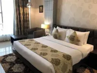 Hotel Evara Hotels in Soyepur