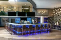 Sheraton Greensboro at Four Seasons - bar