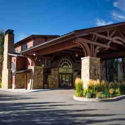 Wyoming Inn of Jackson Hole Hotel Exterior