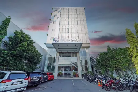 Tjokro Style Yogyakarta Отели в г. Umbulharjo